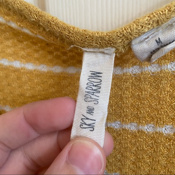 Yellow long sleeve striped sweater - Picture 2 of 2